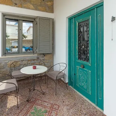 Semesterbostad Iliopetra House *