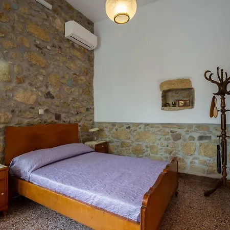 Iliopetra House